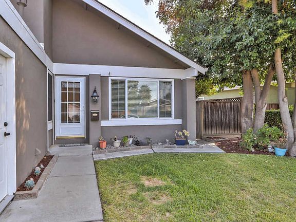 5th image of 6865 Aintree Dr