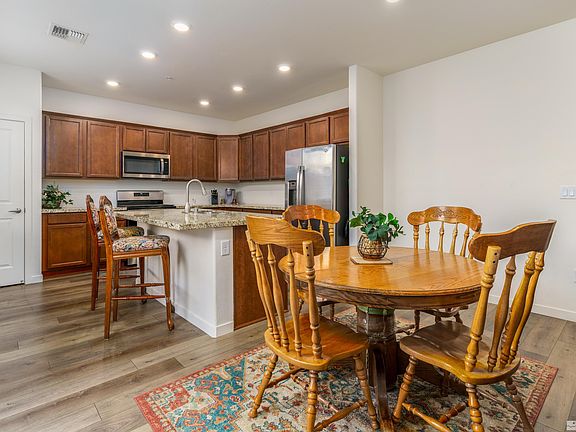 5th image of 4571 Falcon Rock Ln
