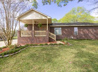 27 Newberry Dr, Phenix City, AL 36870