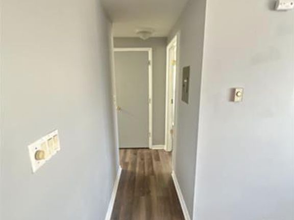 4th image of 423 Briarwood Ave #10682399