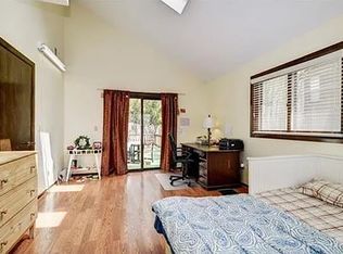 177 Hidden Hollow Ct, Edison, NJ 08820