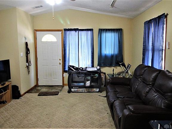 2nd image of 216 Rawson Dr