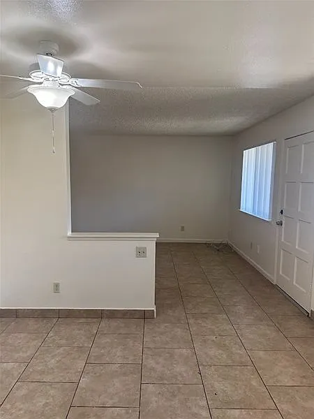 2 bed, 1.0 bath, 850 sqft, $1,250 — Photo 4