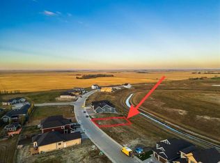 315 Muirfield Cres, Wheatland County, AB T0J1Y1