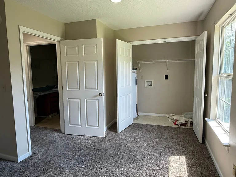 139 Honeycutt St — Photo 12