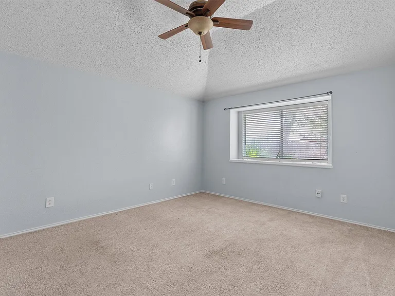 606 David Curry Dr — Photo 13