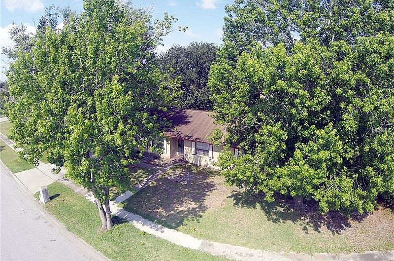 1st image of 470 Constitution Dr