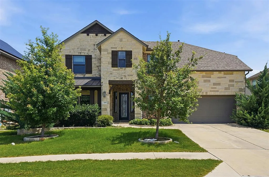 4 bed, 3.5 bath, 3602 sqft, $3,700 — Photo 4
