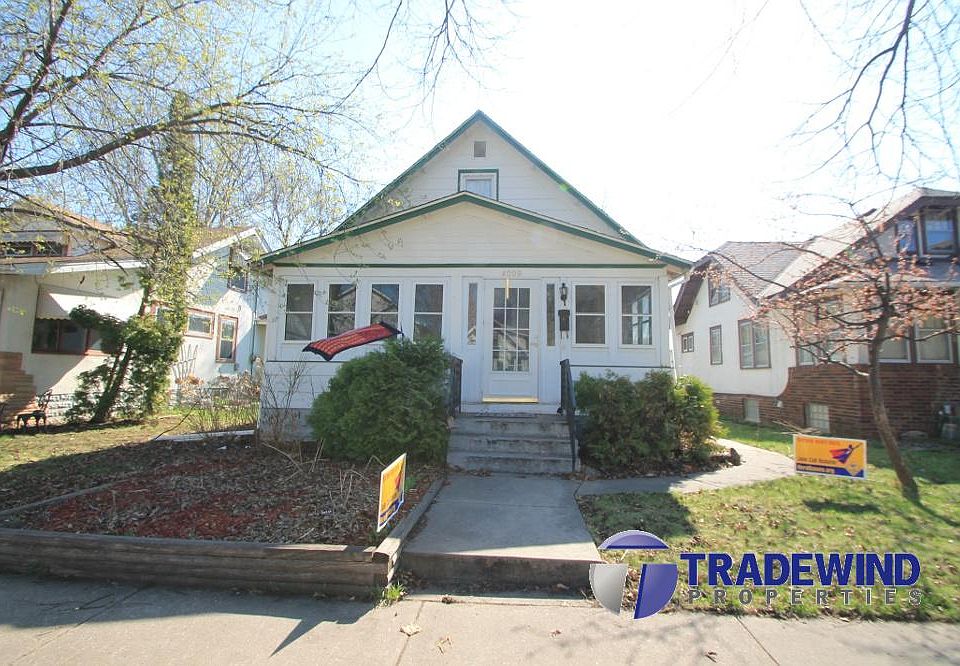 1st image of 4009 43rd Ave S