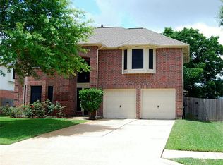 1830 Kemah Oaks Dr, Kemah, TX 77565