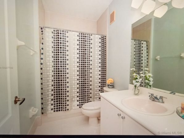 17820 NW 73rd Ave #202