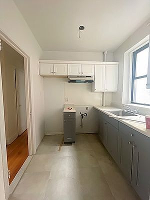 1st image of 8105 Bay Pkwy #4