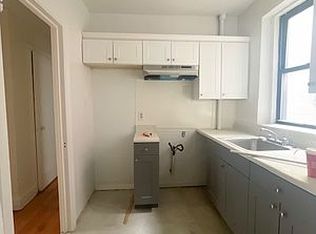 8105 Bay Pkwy #4, Brooklyn, NY 11214