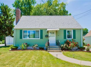 52 Oxford St, Wethersfield, CT 06109