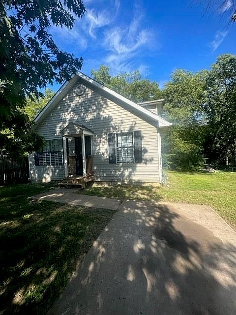 1st image of 6933 Walrond Ave