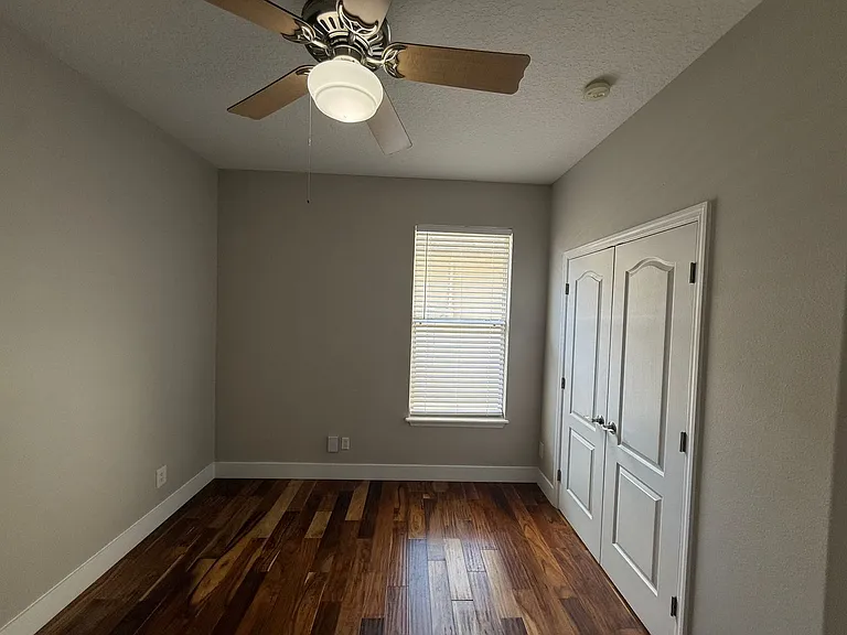 6719 Romney Ln — Photo 9