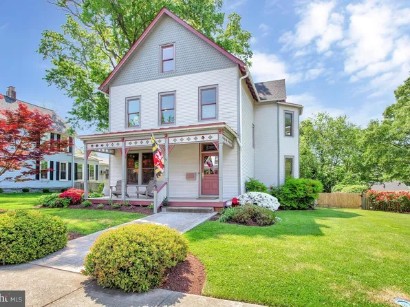 4101 Farragut St, Hyattsville, MD 20781