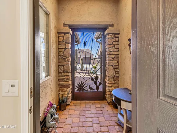 31655 S Hackberry Ln, Oracle, AZ 85623