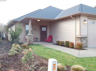 723 Lynchet Ln, Dallas, OR 97338