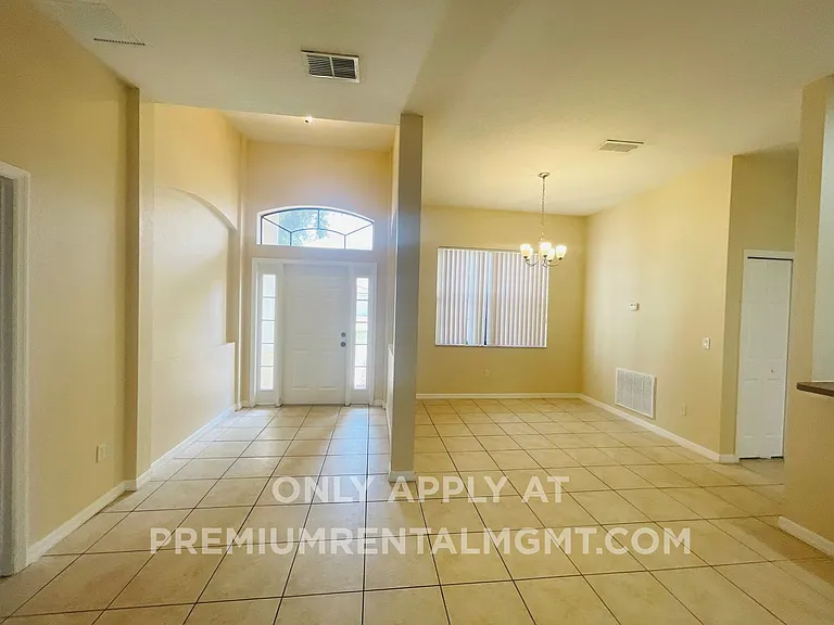 404 Cinnamon Dr — Photo 5