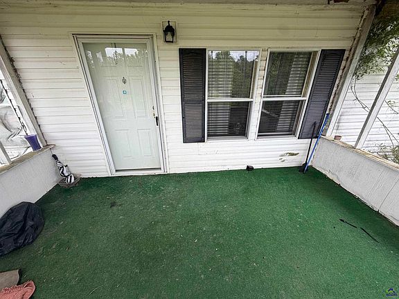 3rd image of 38A Georgia Rd
