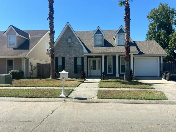 3240 Debouchel Blvd, Meraux, LA 70075