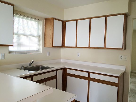 Spacious Kitchen