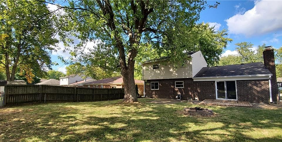 2nd image of 5513 Meckes Ln