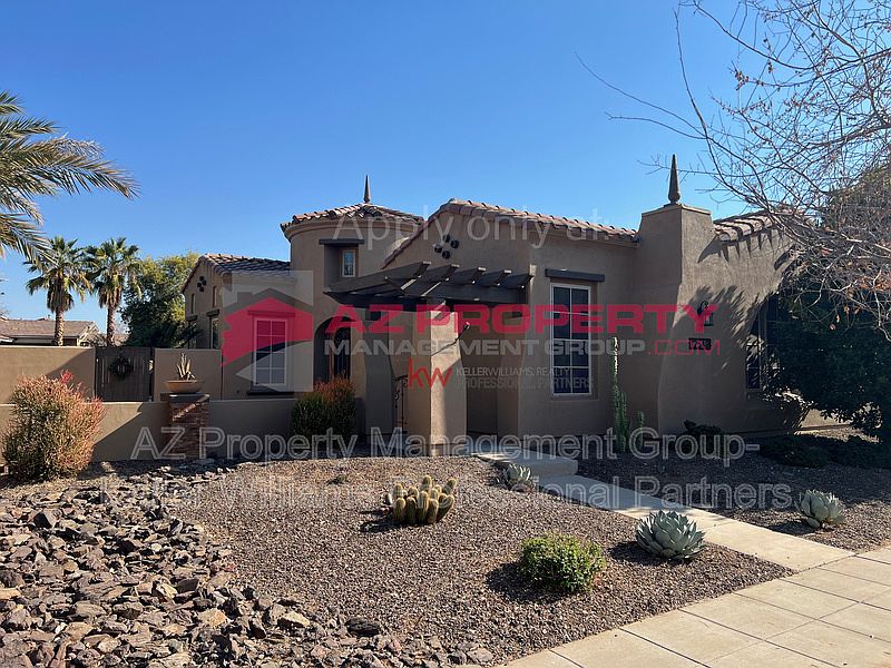1st image of 12549 N 152nd Dr