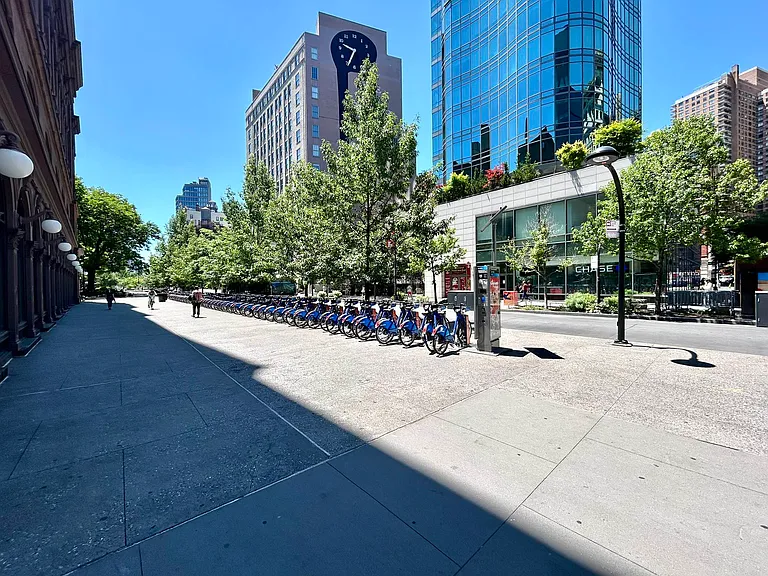 26 Saint Marks Pl #2L — Photo 9