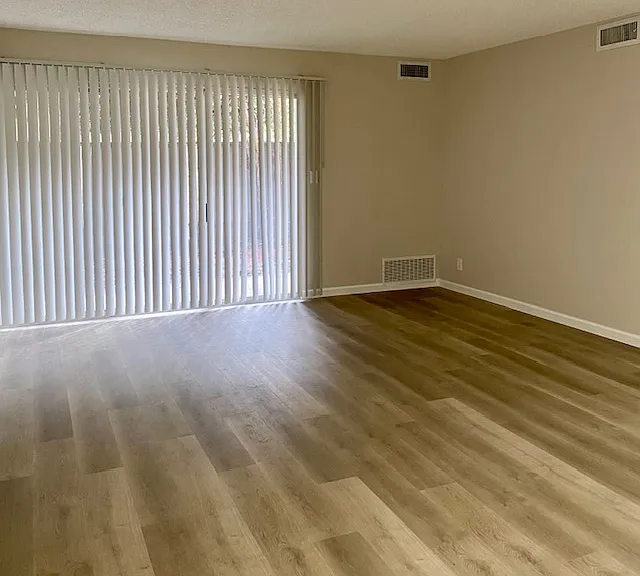 1 bed, 1.0 bath, 700 sqft, $2,245 — Photo 19