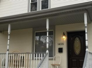 1458 Main St, Crete, IL 60417