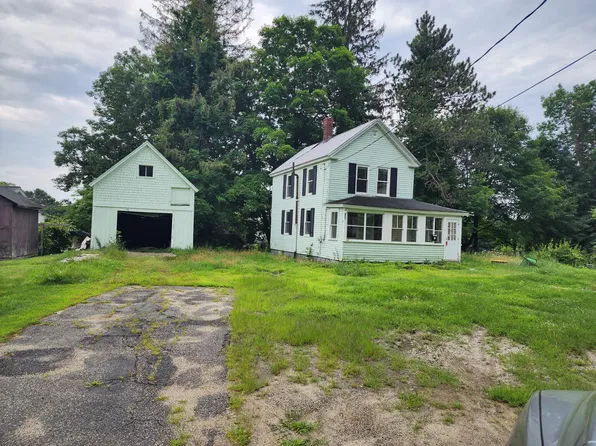 17 Jewell Street, Jay, ME 04239