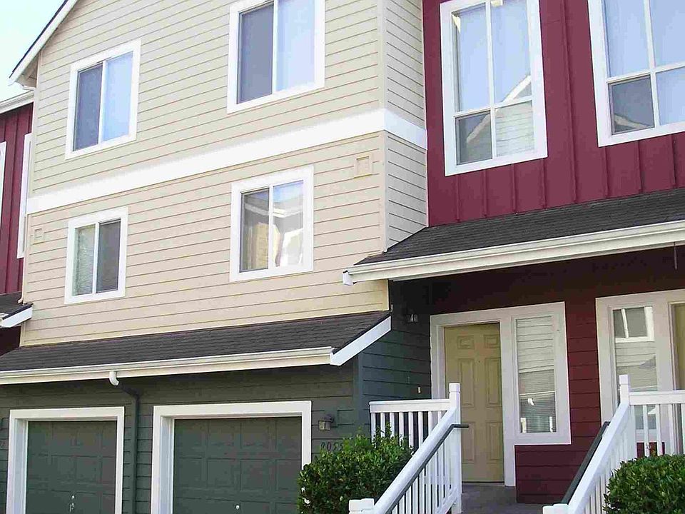 1st image of 9055 161st Ct NE