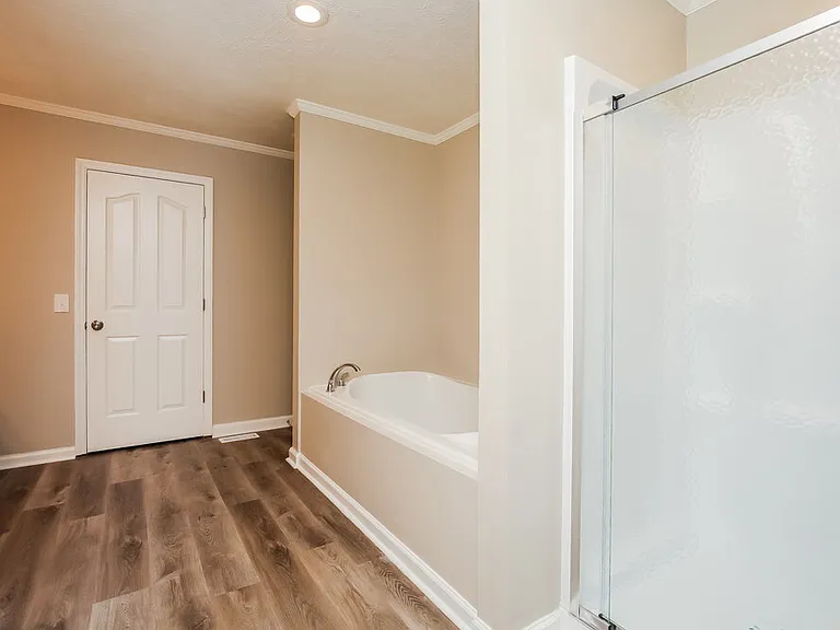 417 Saint Francis Ave — Photo 12