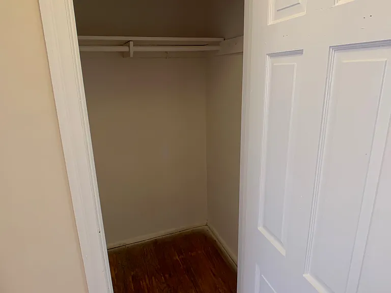 2856 Thornhill Rd — Photo 48