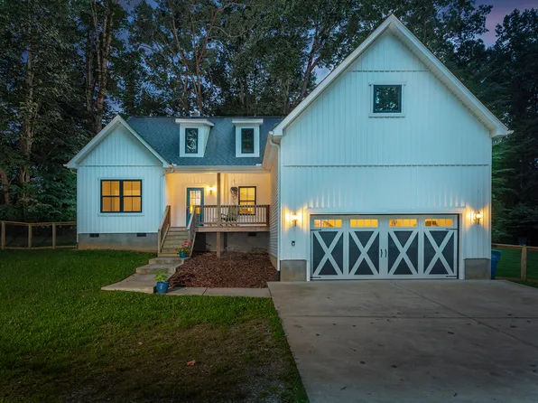 193 Cathey Rd, Candler, NC 28715