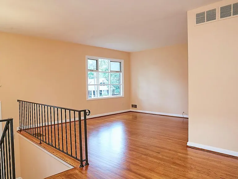 Upper level view of living area 2