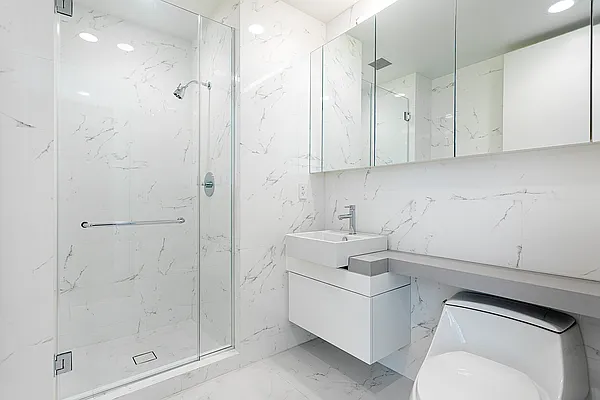 Sold by Compass | media 6