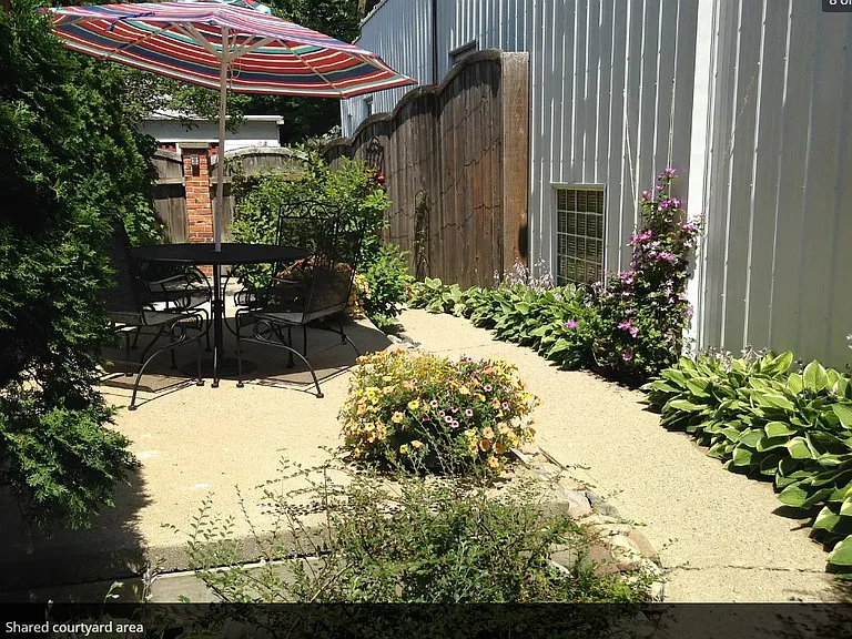 Marlette St — Photo 2