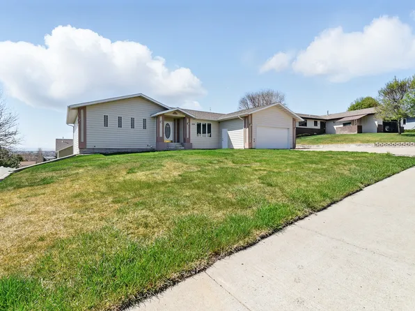 224 30th Ave NE, Great Falls, MT 59404