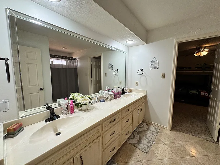 4117 Springfield Ct — Photo 25