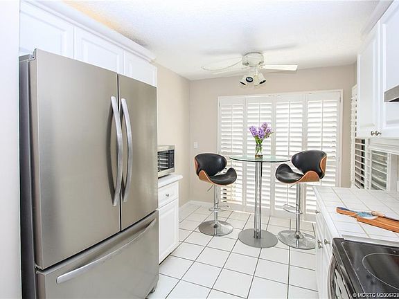 5th image of 2641 NE Ocean Blvd APT 101