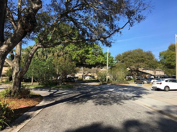 5th image of 7606 Cortez Ct