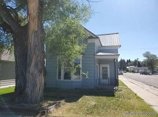 923 Cedar Ave, Kemmerer, WY 83101