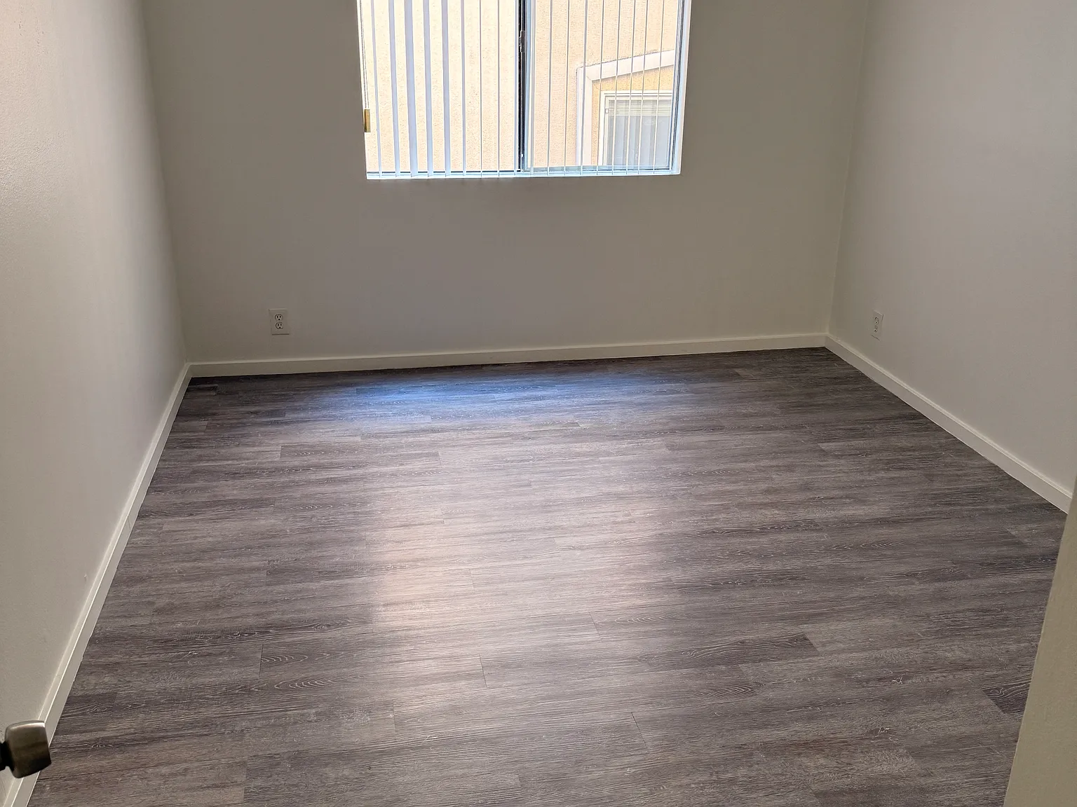 1 bed, 965 sqft, $2,195 — Photo 2