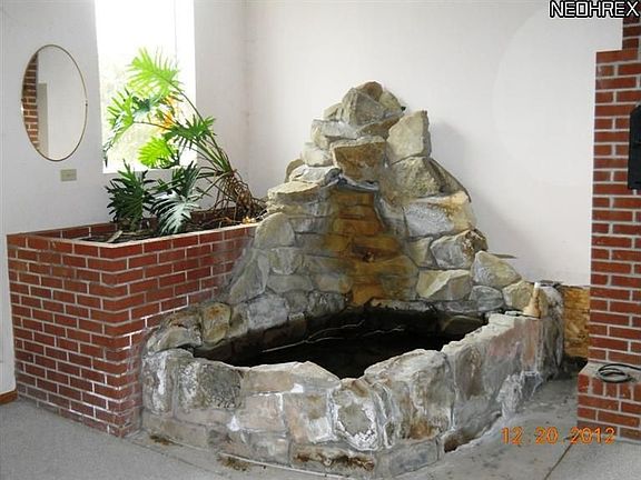 5th image of 3510 N Park Ave
