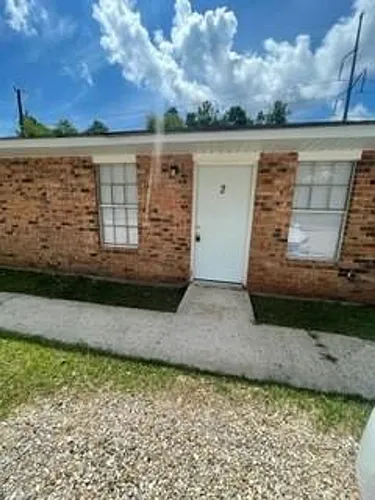 44068 S Baptist Rd Photo 1