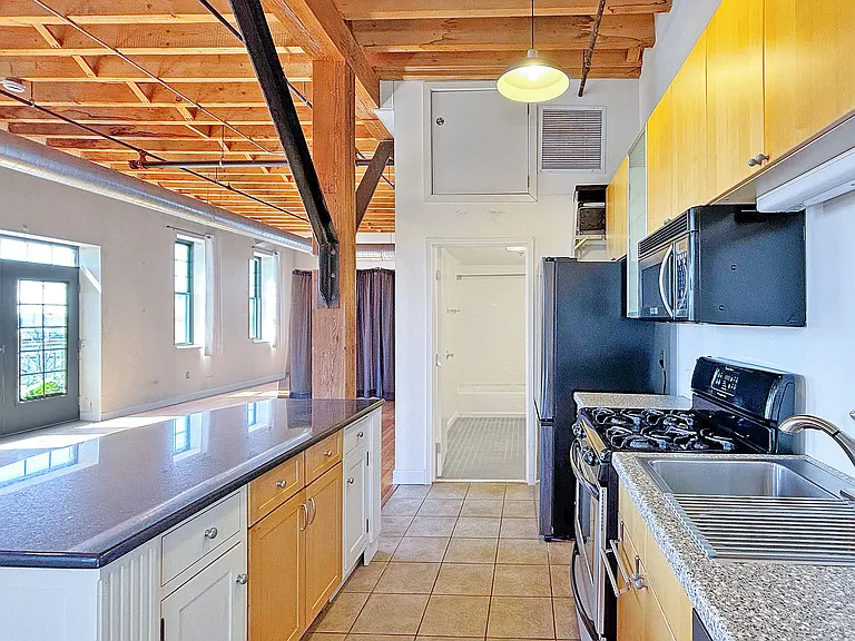 181 Spencer Ave #25 — Photo 6