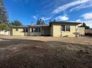 741 Sunshine Ct, Los Altos, CA 94024
